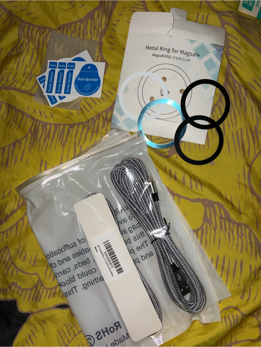 MagSafe Metal Ring Kit & 2 new Apple chargers